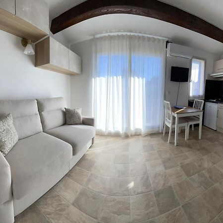 Appartement Pinede Piscine Clim Proche Plage Village Naturiste Agde Eksteriør billede